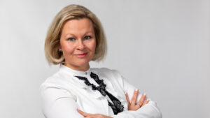 Sanna Reunanen,Interim Manager